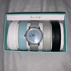 Watch and 5 interchangeable wristbands